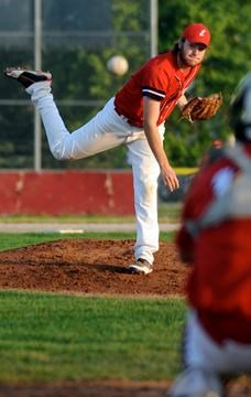 ERIDNALE DROPS TIGHT CONTEST IN OAKVILLE
