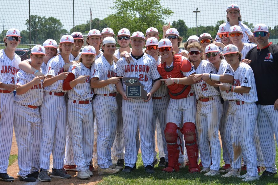 Jackson baseball team pose