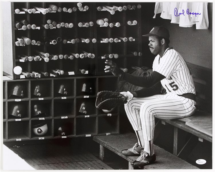 Cecil Cooper (MVP for the Royals) in dugout