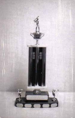(Photo) Lloyd Patton / Bill Gowan Memorial Trophy - Best Pitcher