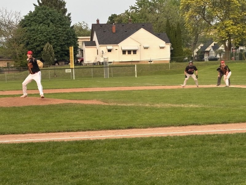 Anchors Snap Losing Streak; Beat Alliance