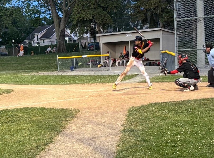 Anchors Top Alliance; Win 3rd Straight