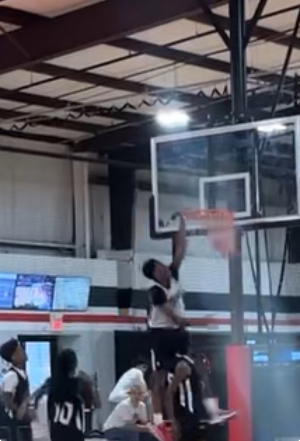 Malik Above The Rim