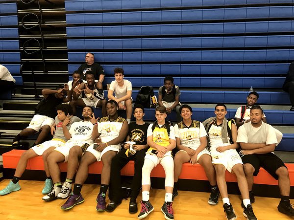 2019 NEW PALTZ CHAMPIONS - CHILLING B4 THE GAME