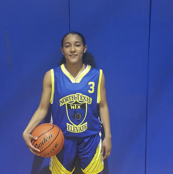 Lauren - PG 