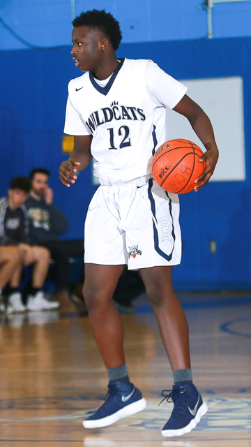 Aguibou Balde picks up Bryant Offer