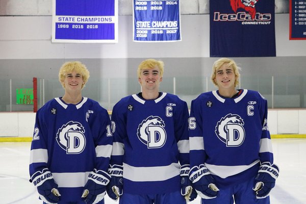 Darien High School Boys Hockey Home Page