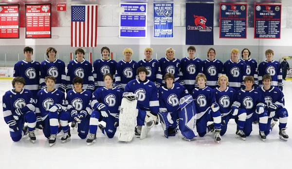 Darien High School Boys Hockey Home Page