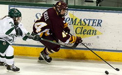 Zoe Hickel Takes WCHA Offensive Player of the Week Honors
