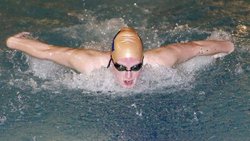 Allyson Kleinsorgen's senior campaign with Roxbury includes a pair of victories at the Morris County Championships 