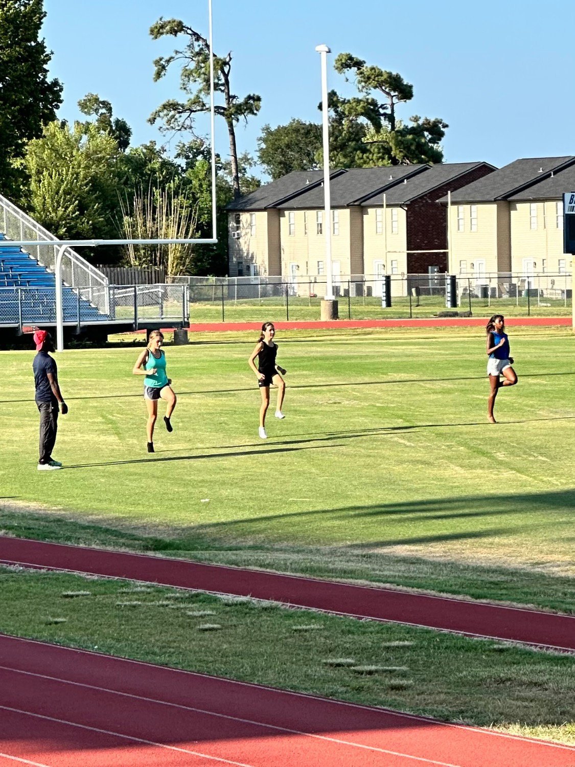 Alaysha, Kaylee, and Mia back at it!