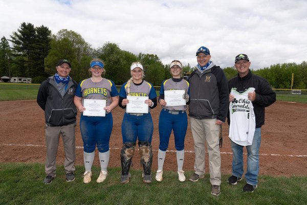 2021 Ohio Emeralds Fastpitch Scholarship